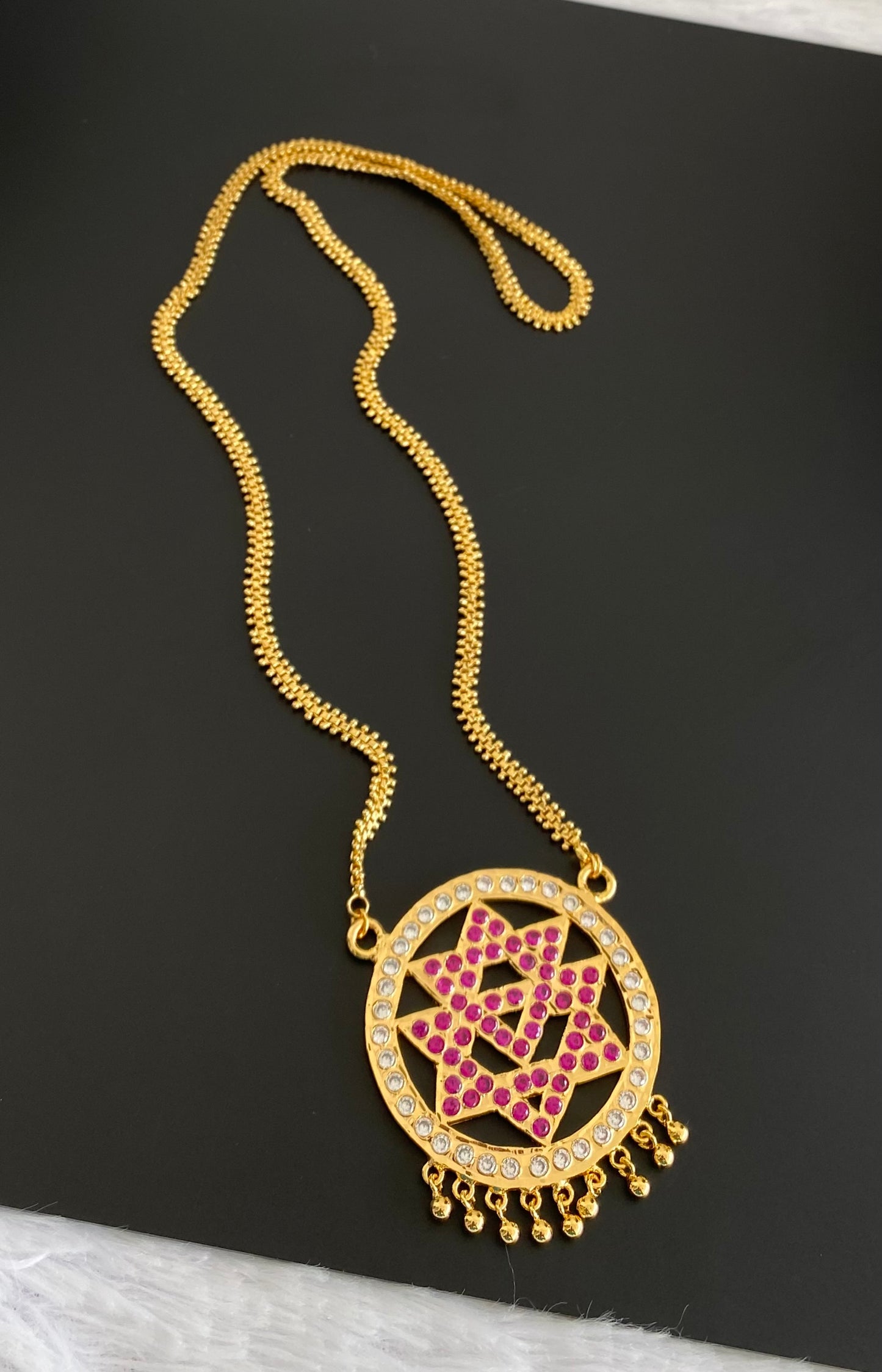 Gold tone 24 inches chain with AD pink-white chakram pendant dj-53261