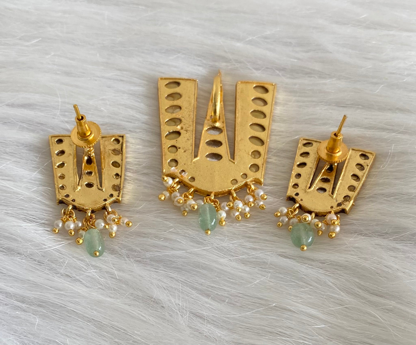 Gold tone white-green-pink kundan jadau thirumal nama pendant set dj-53984