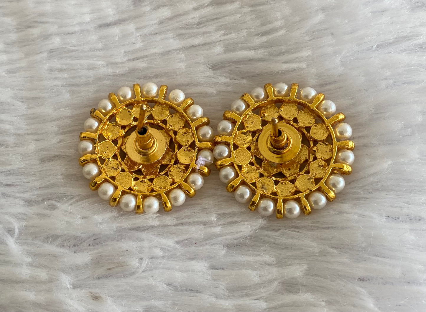 Gold tone kemp-green white pearl round stud/earrings dj-52973