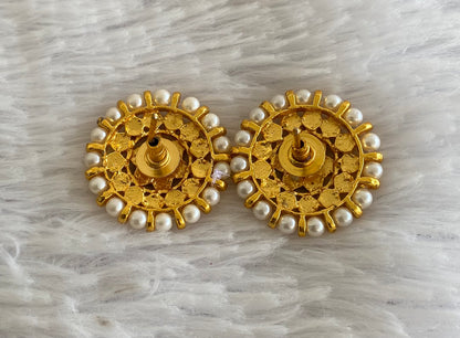 Gold tone kemp-green white pearl round stud/earrings dj-52973