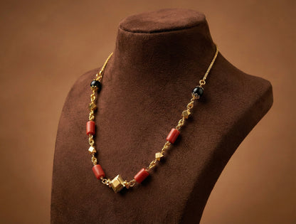 Gold tone 18 inches coral-black chain dj-42634