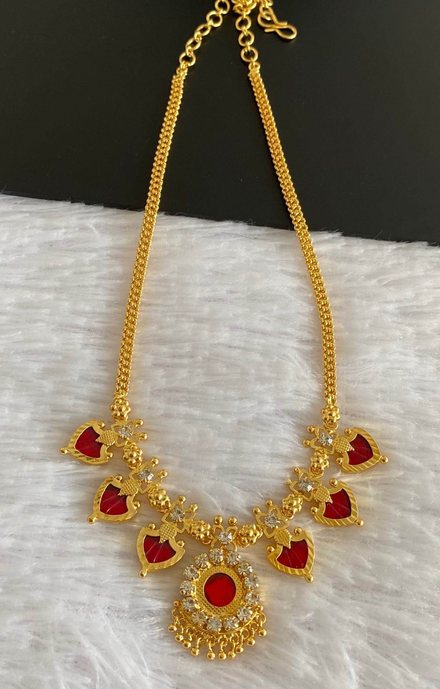 Gold tone white-red palakka necklace dj-53067