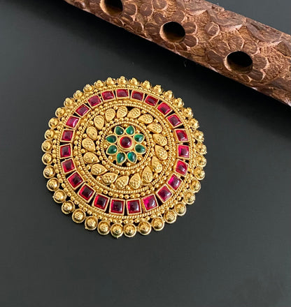 Antique gold tone kemp-green round hair jewel (rakodi) dj-53633