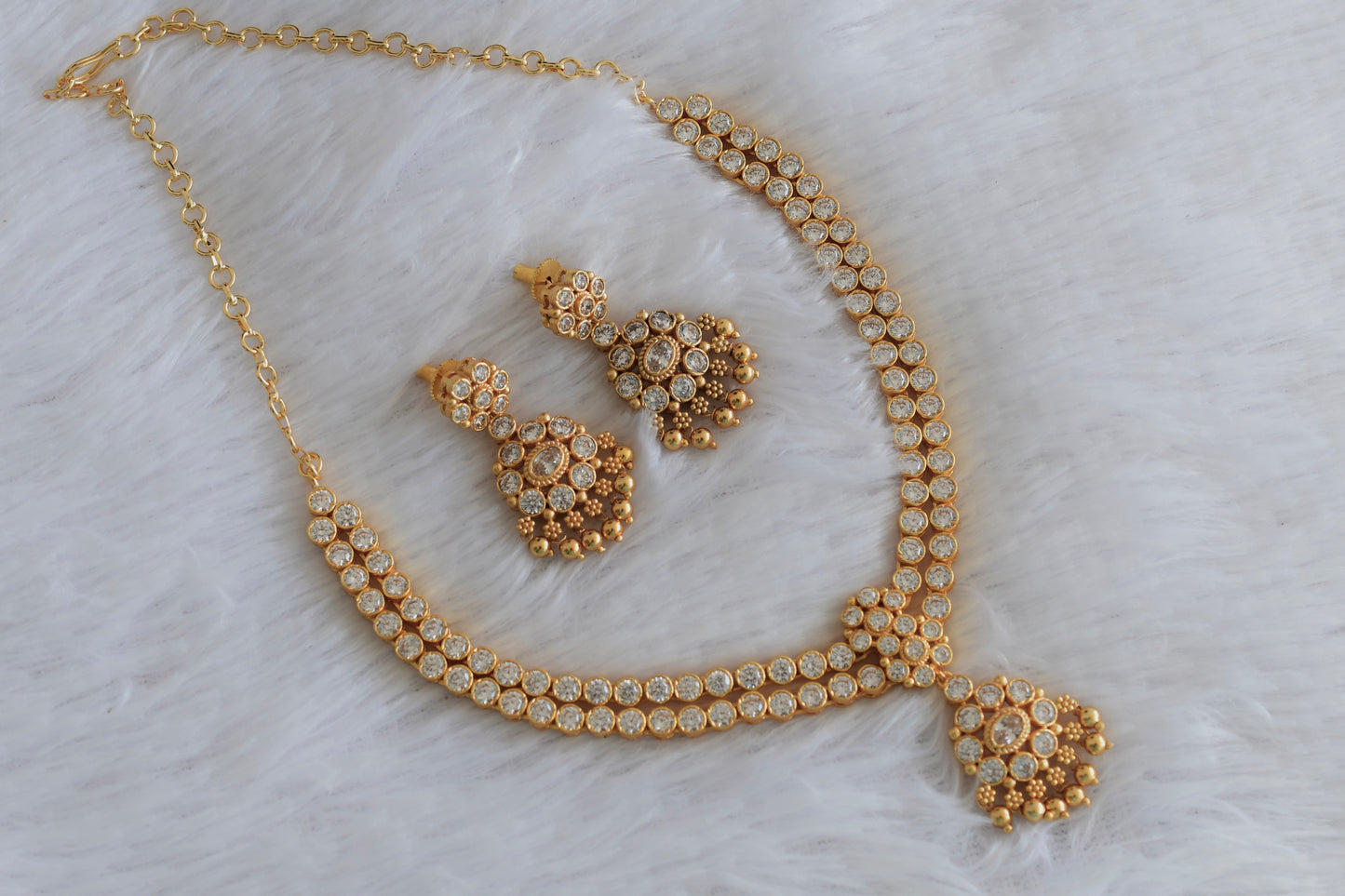 Matte finish white stone double layer attigai/necklace set dj-53181