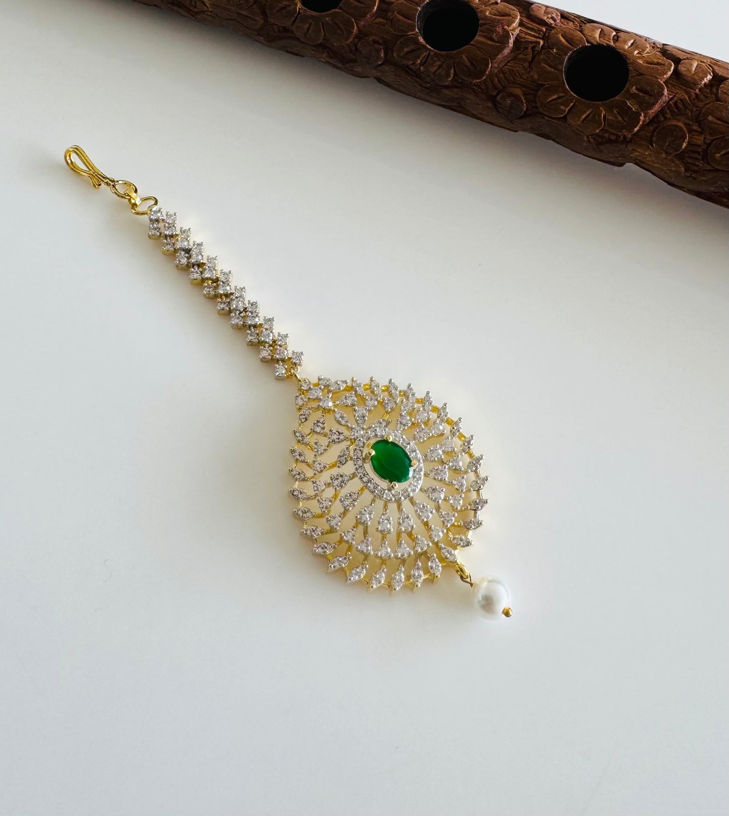 Two tone cz-emerald thilak stone tikka dj-51364