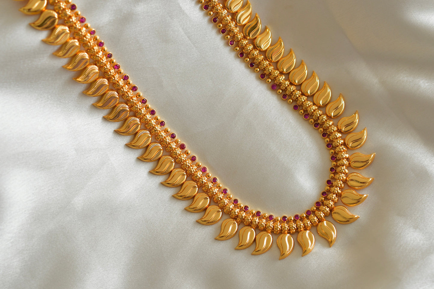 Gold look alike AD pink stone mango haar dj-51952