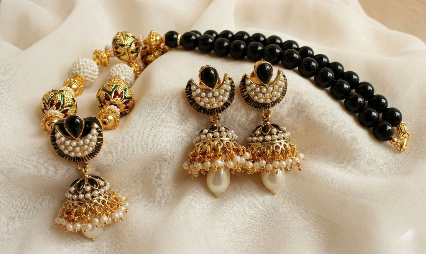 Antique gold tone jhumkka pendant black beaded necklace set - DJ17821