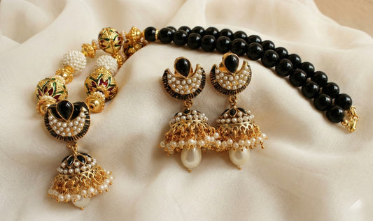 Antique gold tone jhumkka pendant black beaded necklace set - DJ17821