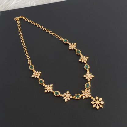 Gold tone green stone necklace dj-54928