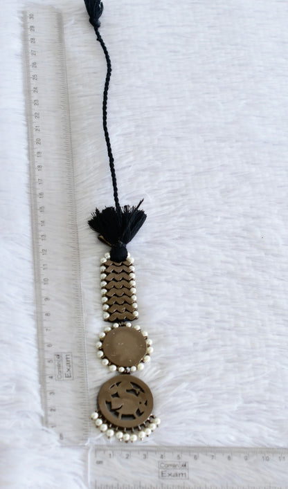 Black finish precious kemp-green-white pearl peacock tikka dj-50440