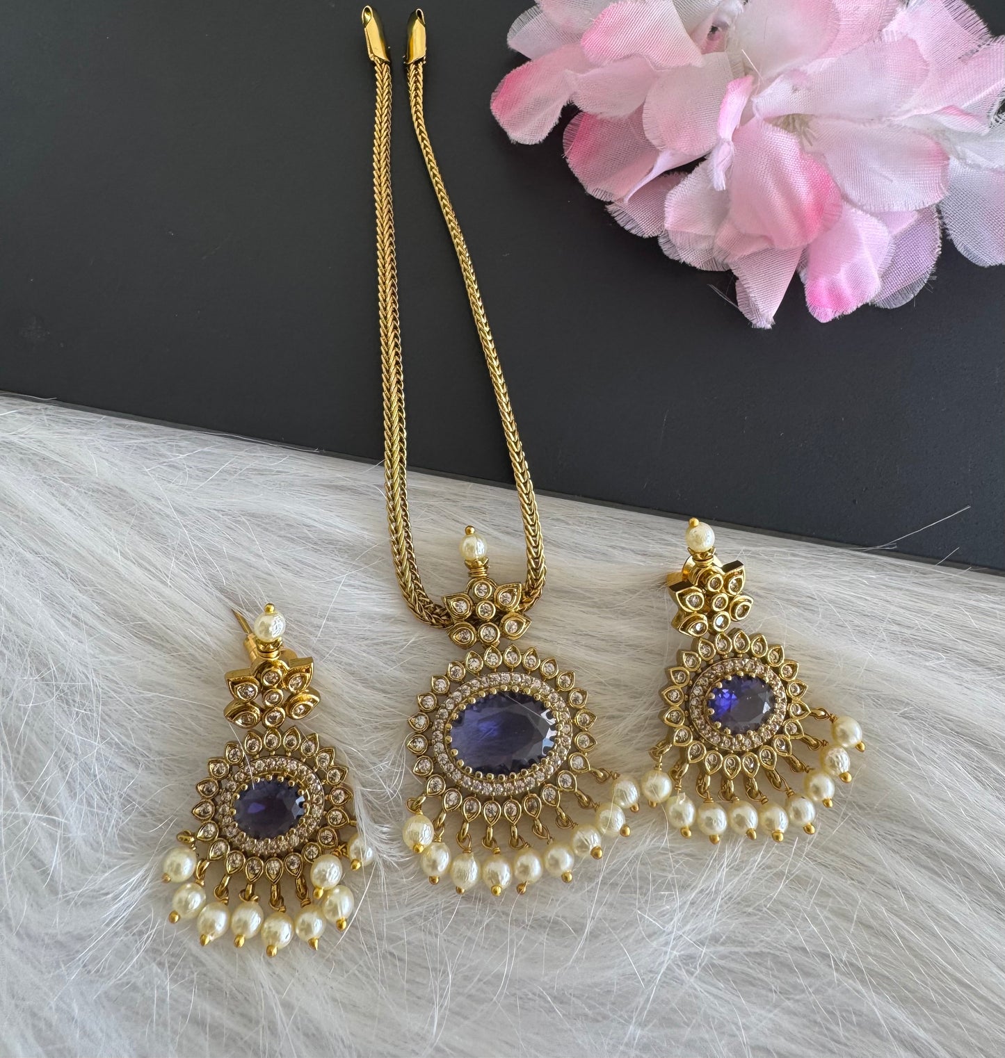 Antique gold tone cz purple oval stone necklace set dj-51203