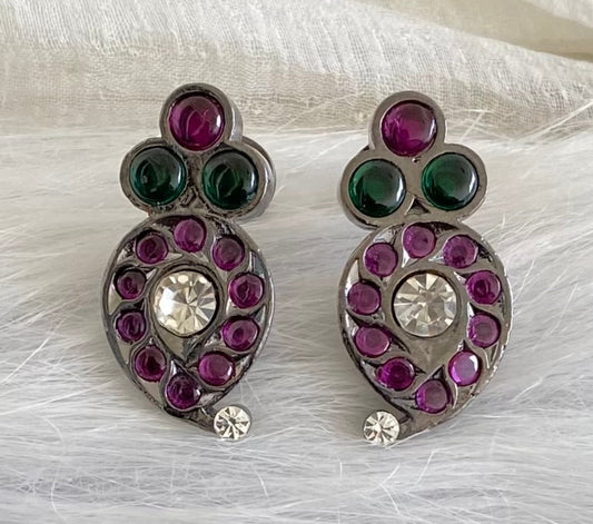 Black finish precious kemp-green-white mango stud/earrings dj-53943