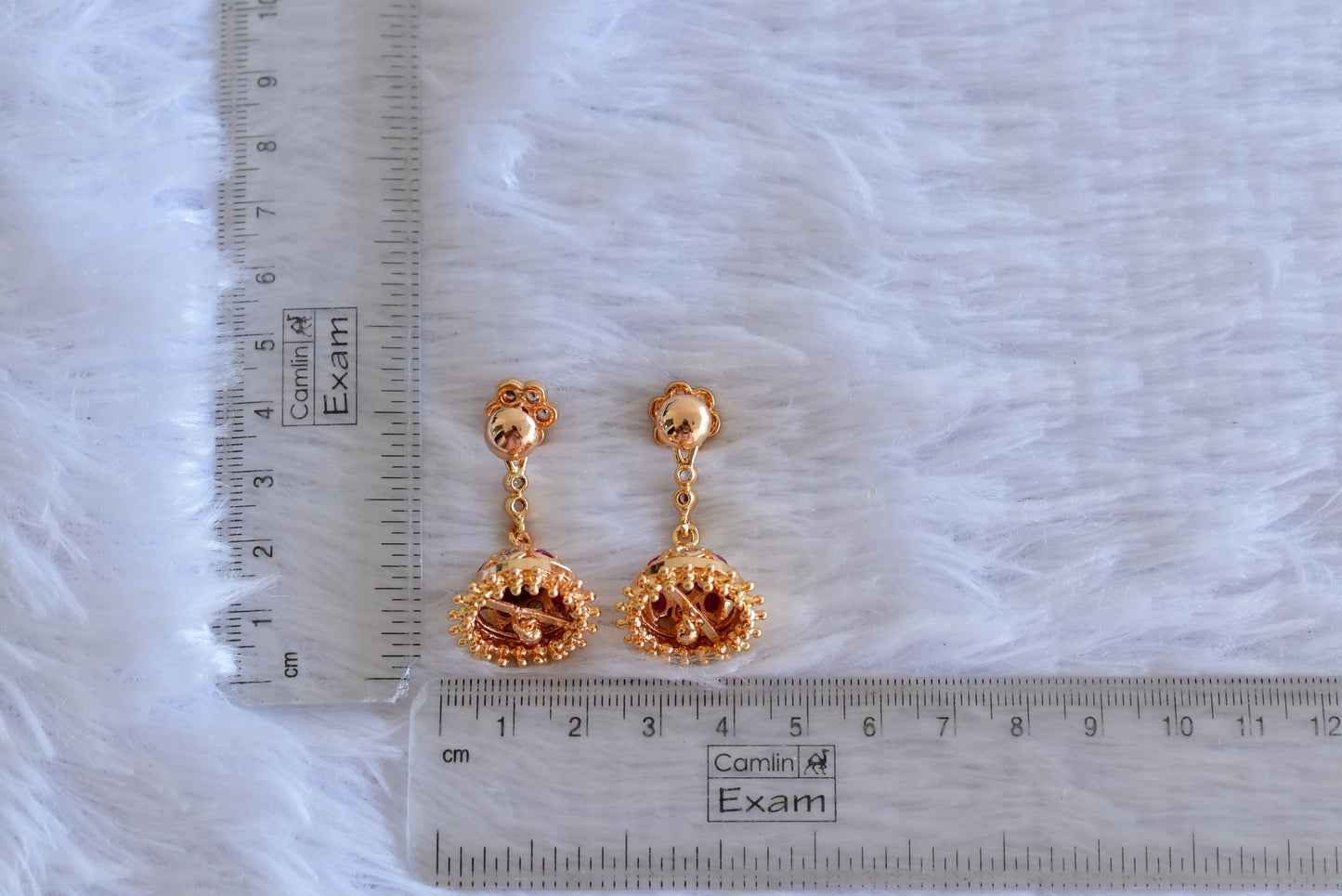 Gold tone ad pink-white south indian flower jhumkka dj-52243