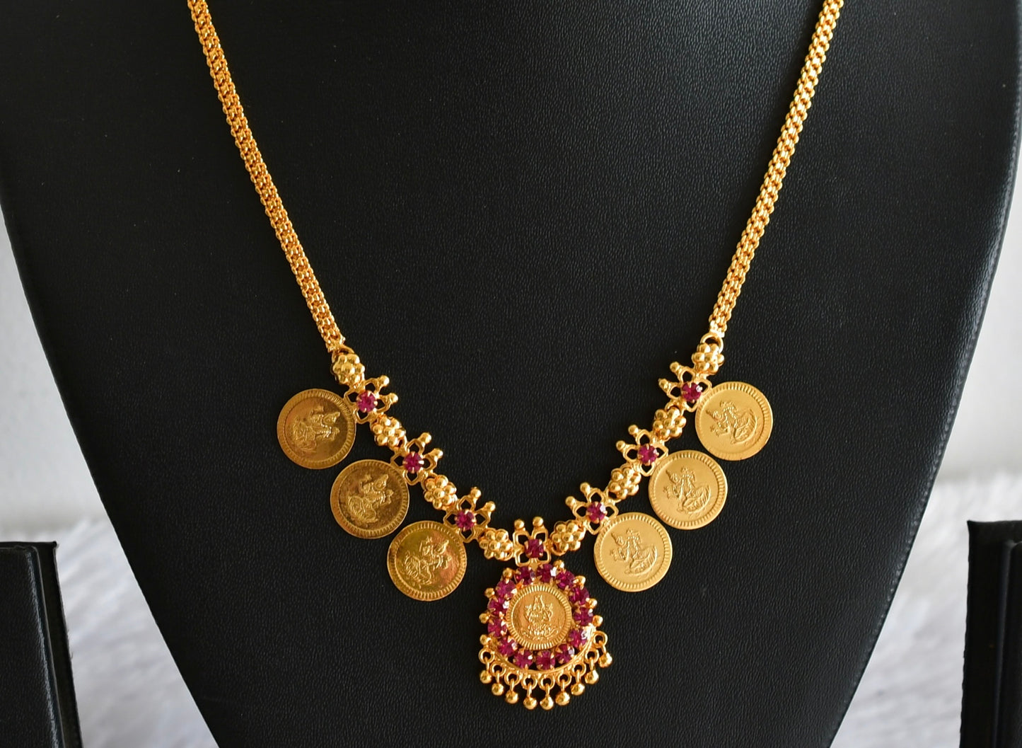 Gold tone pink stone lakshmi coin necklace set dj-51908