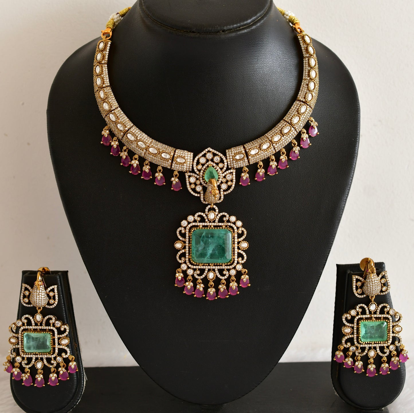 Antique gold tone cz ruby-sea green peacock necklace set dj-53026