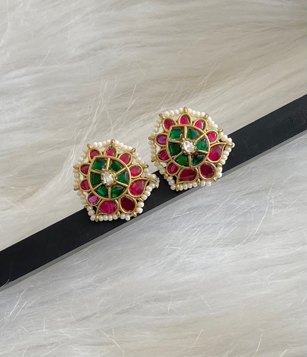 Antique gold tone pink-green-white kundan jadau stud/earrings dj-54576