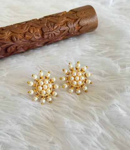 Gold tone pearl round beaded stud/earrings dj-51600