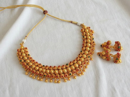 Antique gold tone kemp-green necklace set-dj17547