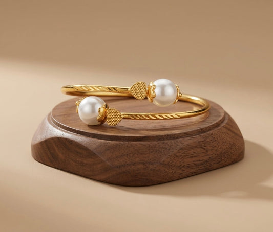 Gold tone pearl openable kada/bracelet(2.4) dj-53140