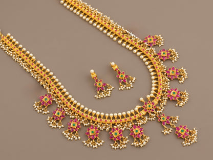 Gold look alike ruby-green gutta pusalu haar set dj-06286