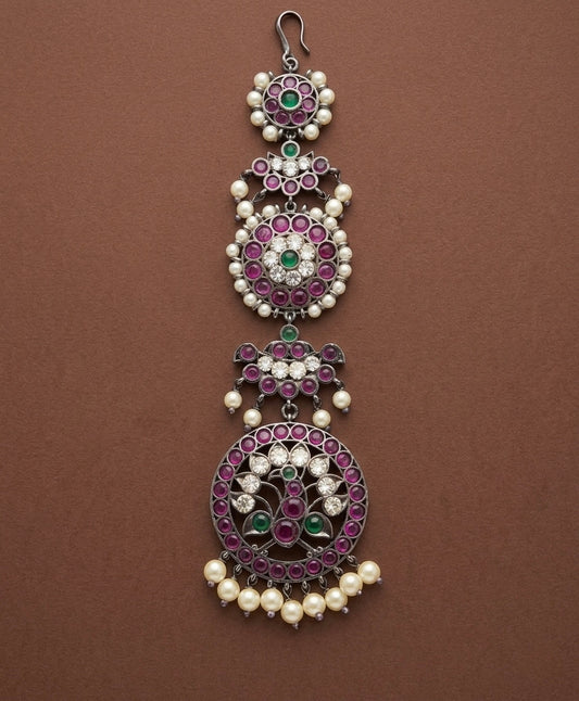 Black finish precious kemp-green-white pearl peacock tikka dj-53389