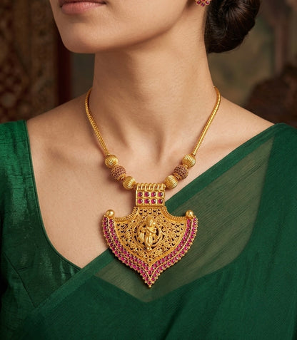 Gold tone ruby stone krishna kerala style kodi necklace dj-54144