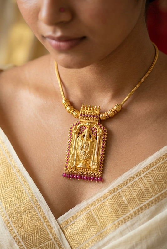 Gold tone pink stone with beaded thirumal necklace dj-54126