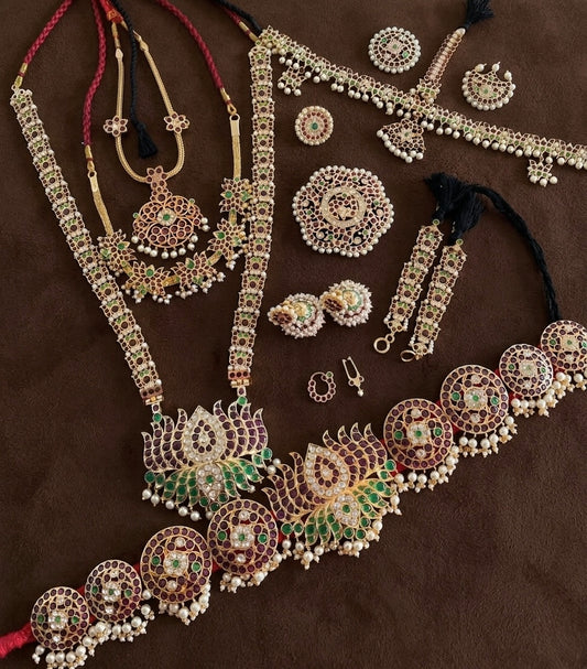 Gold tone precious kemp-green-white pearl lotus bridal set dj-53964