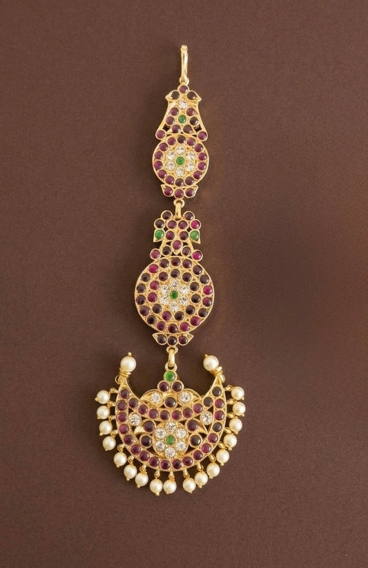 Gold tone precious kemp-green-white pearl moon tikka dj-52006