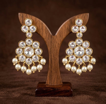 Gold tone precious white stone pearl earrings dj-53909