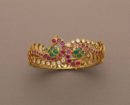 Matte finish kemp-green-white screw type peacock kada/bangle dj-53512