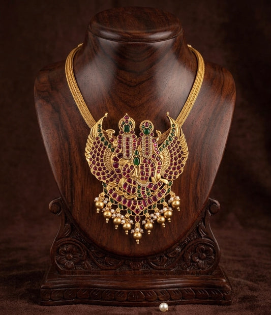 Antique gold tone kemp-green lakshmi-mahavishnu necklace dj-53849