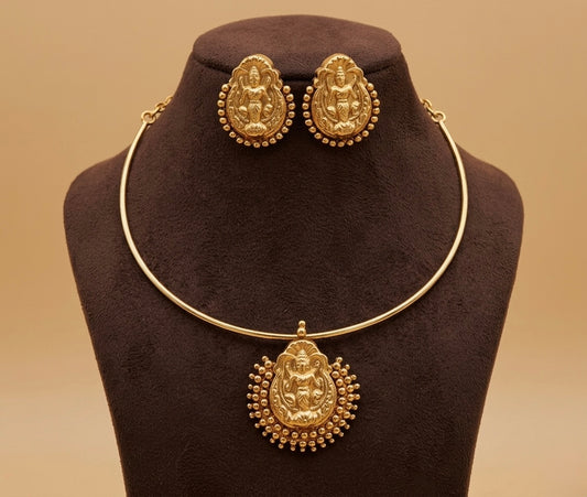 Matte finish lakshmi hasli necklace set dj-52980