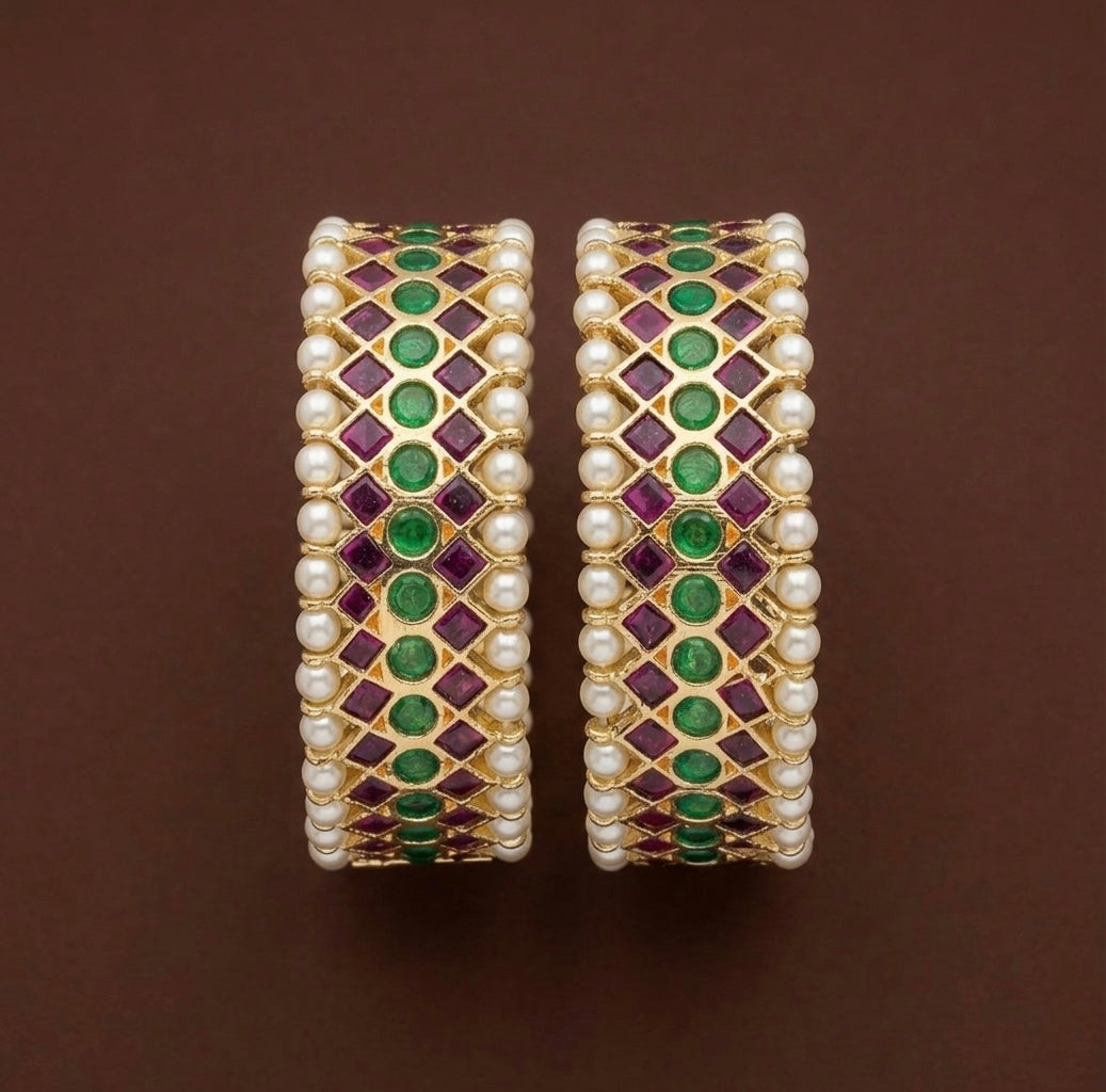 Gold tone precious kemp-green pearl screw bangles(2.4) dj-53375