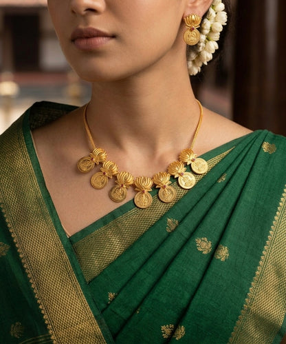 Gold tone pink stone lakshmi coin lotus necklace set dj-54120
