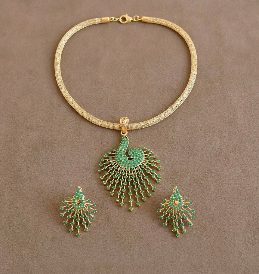 Gold tone cz emerald peacock pendant set dj-34985