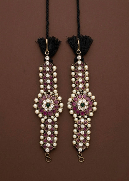Black finish precious kemp-green-white pearl ear side chain Dj-53393