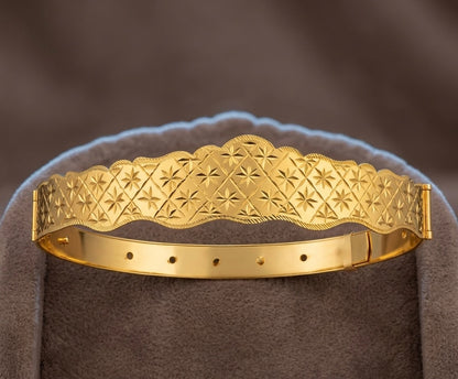 Gold tone flower design adjustable kid’s waist belt dj-53470