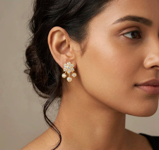 Gold tone AD white stone flower stud/earrings dj-53872