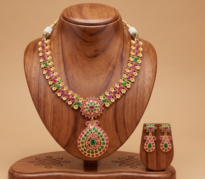 Gold tone ruby-emerald flower necklace set dj-02008