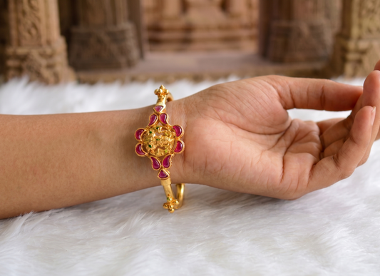 Gold tone pink-green lakshmi bracelet dj-03278