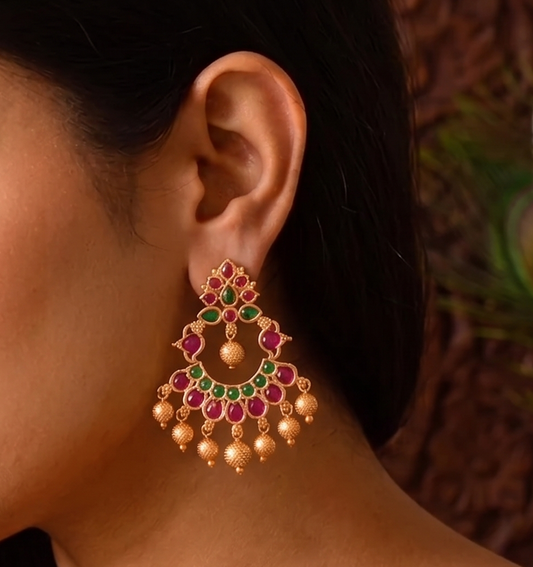 Gold Tone Kemp-green Flower Bali Earrings DJ33375