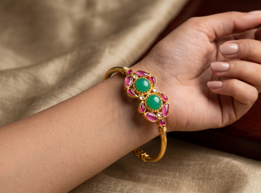 Gold tone uncut ruby-emerald Kada dj-03274