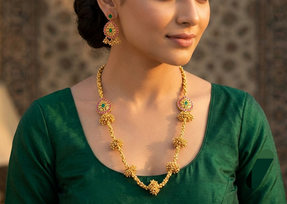 Gold tone ruby-emerald mugappu necklace set dj-03236