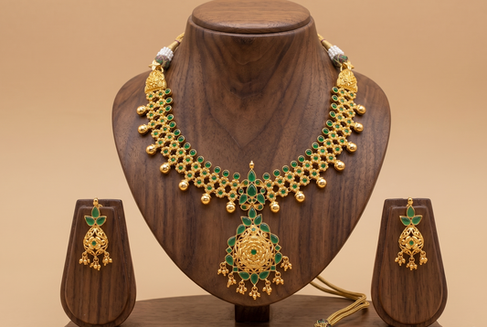 Gold tone emerald necklace set dj-02009