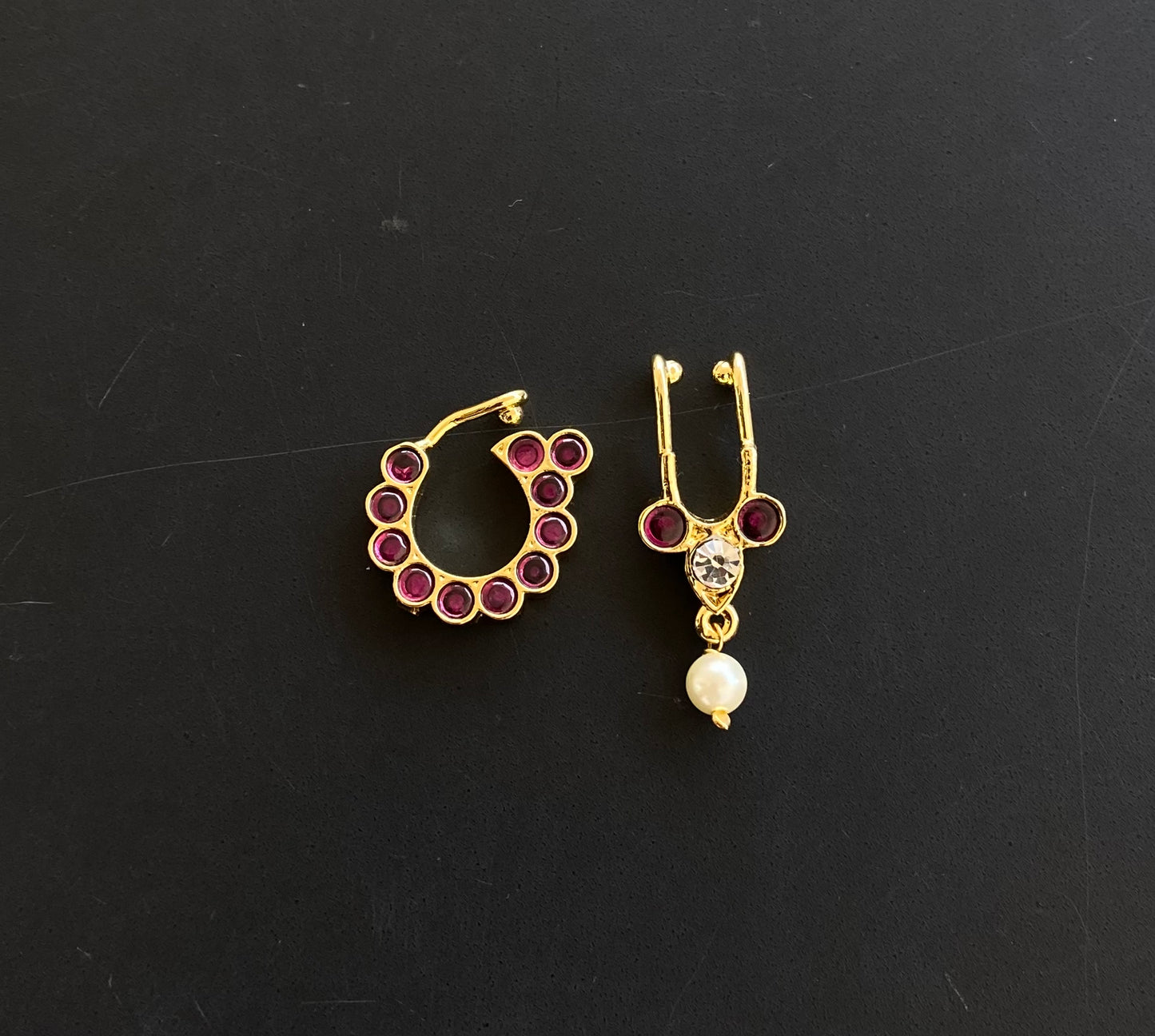 Gold tone precious kemp-white nathu-bulakku(nose pin) dj-48877