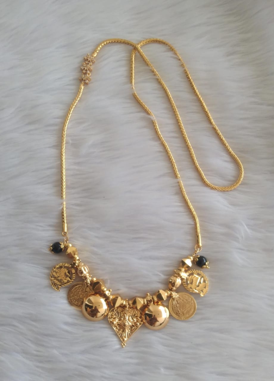 Gold tone cross mangalyam with bottu in flower mugappu chain dj-46106