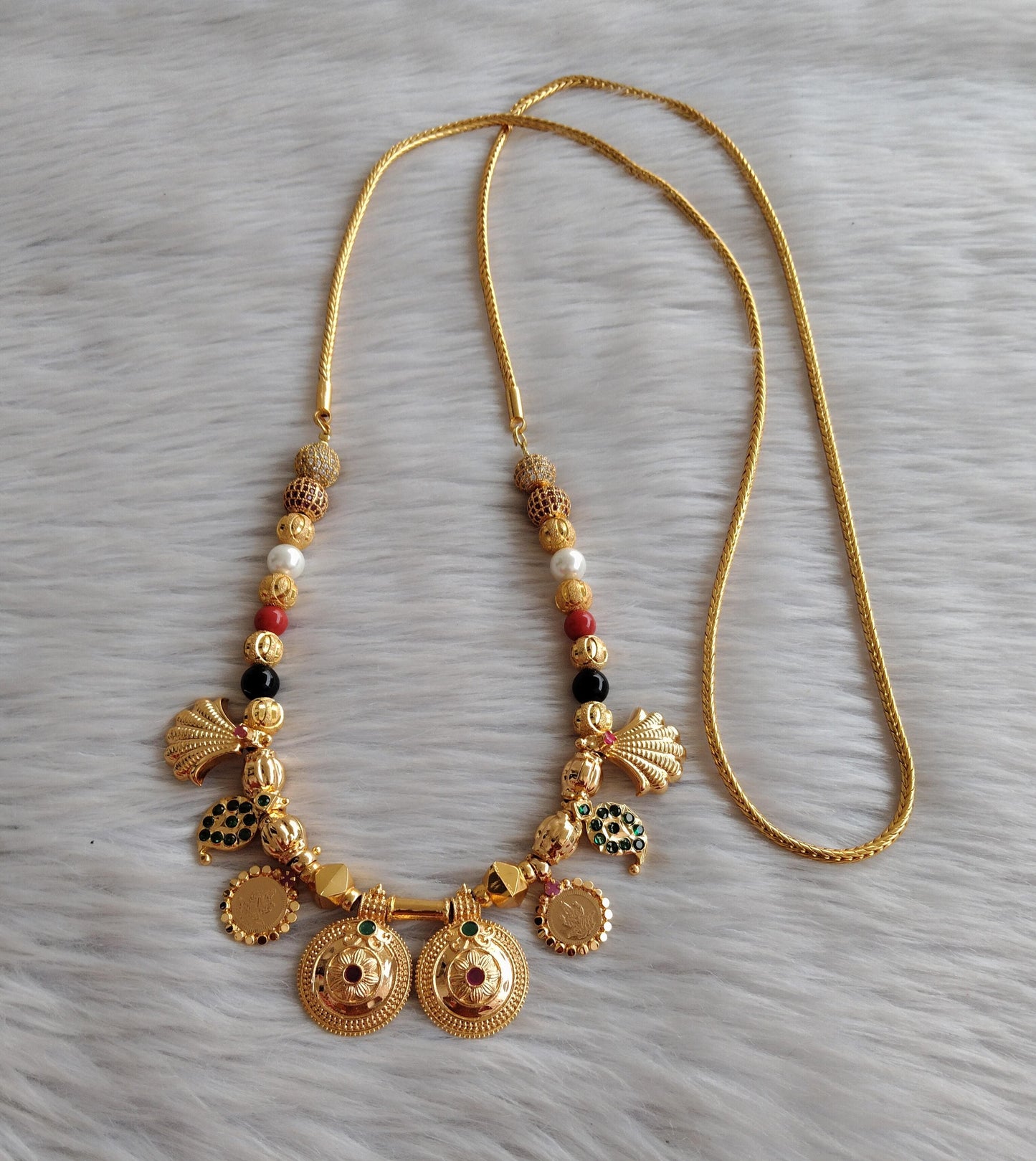 Gold tone bottu mangalyam with 30 inches chain dj-49002