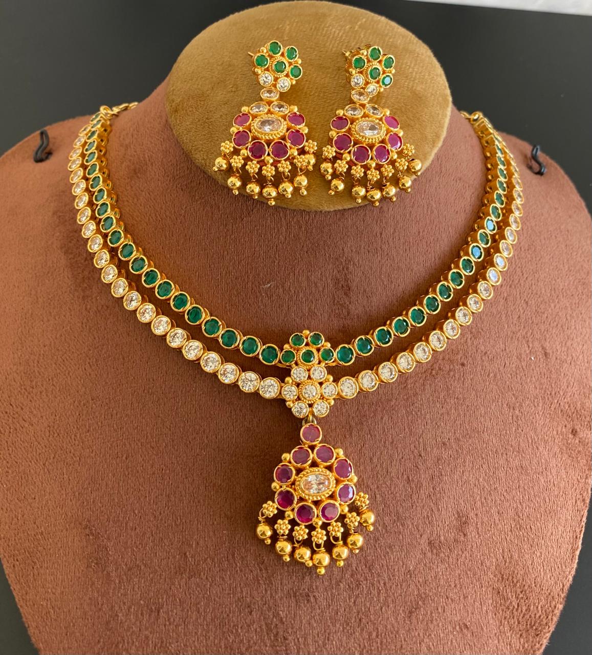 Matte finish green-white-pink double layer attigai/necklace set dj-52720
