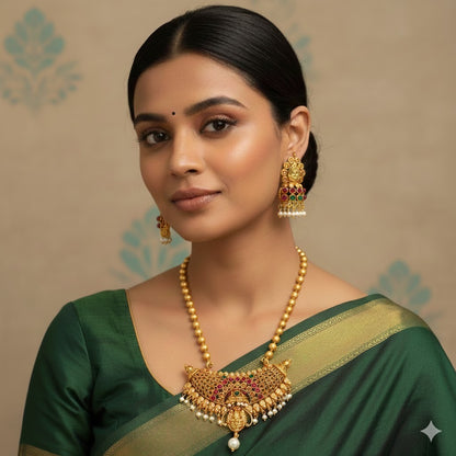 Antique Kemp-green Lakshmi Chain/Necklace Set DJ20673